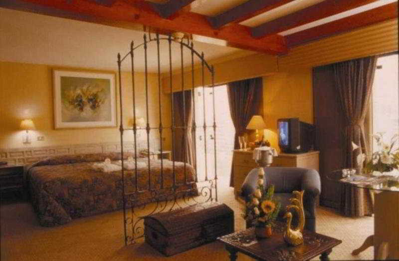 Hotel Maria Angola Лима Экстерьер фото